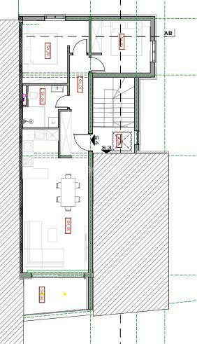 Brodarica – Prostoren dvosobni apartma v drugem nadstropju z ložo, 130 m od morja