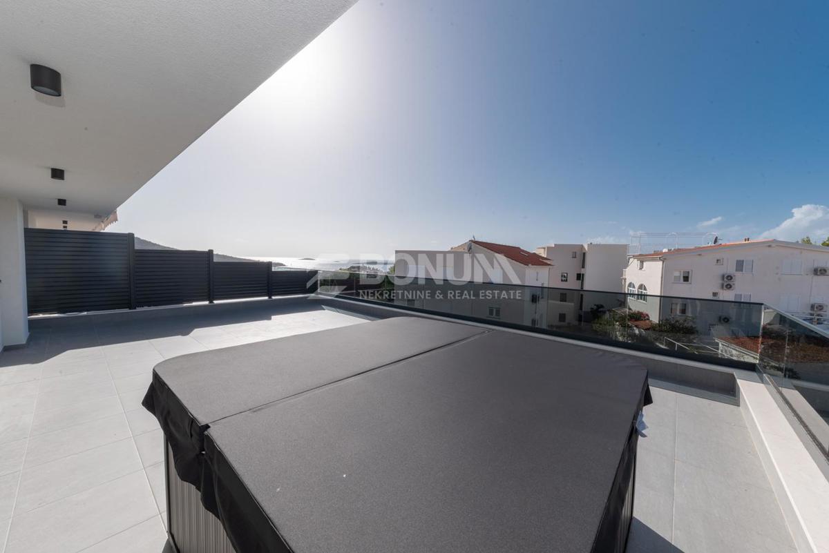 Primošten, luksuzen Penthouse s čudovitim pogledom na morje