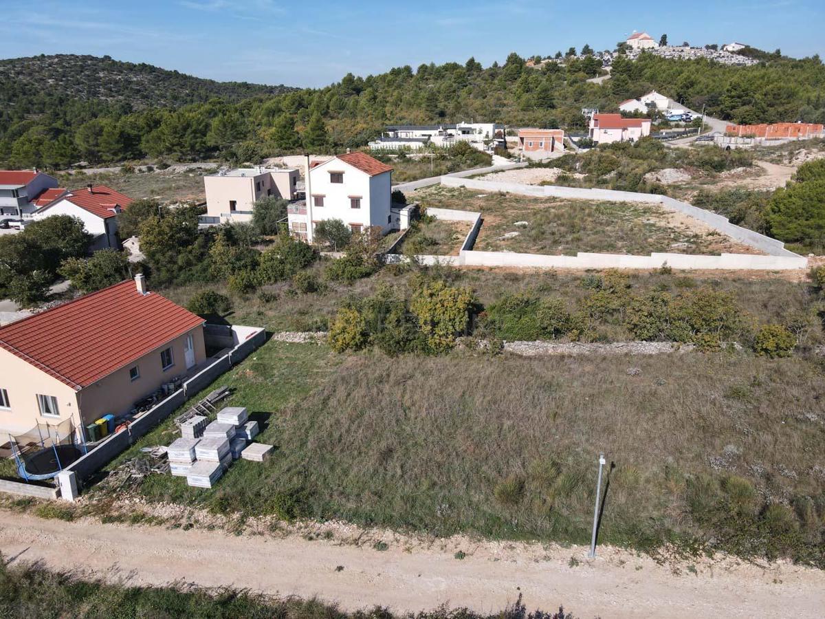 Zemljišče z gradbenim dovoljenjem, Bilice- Šibenik