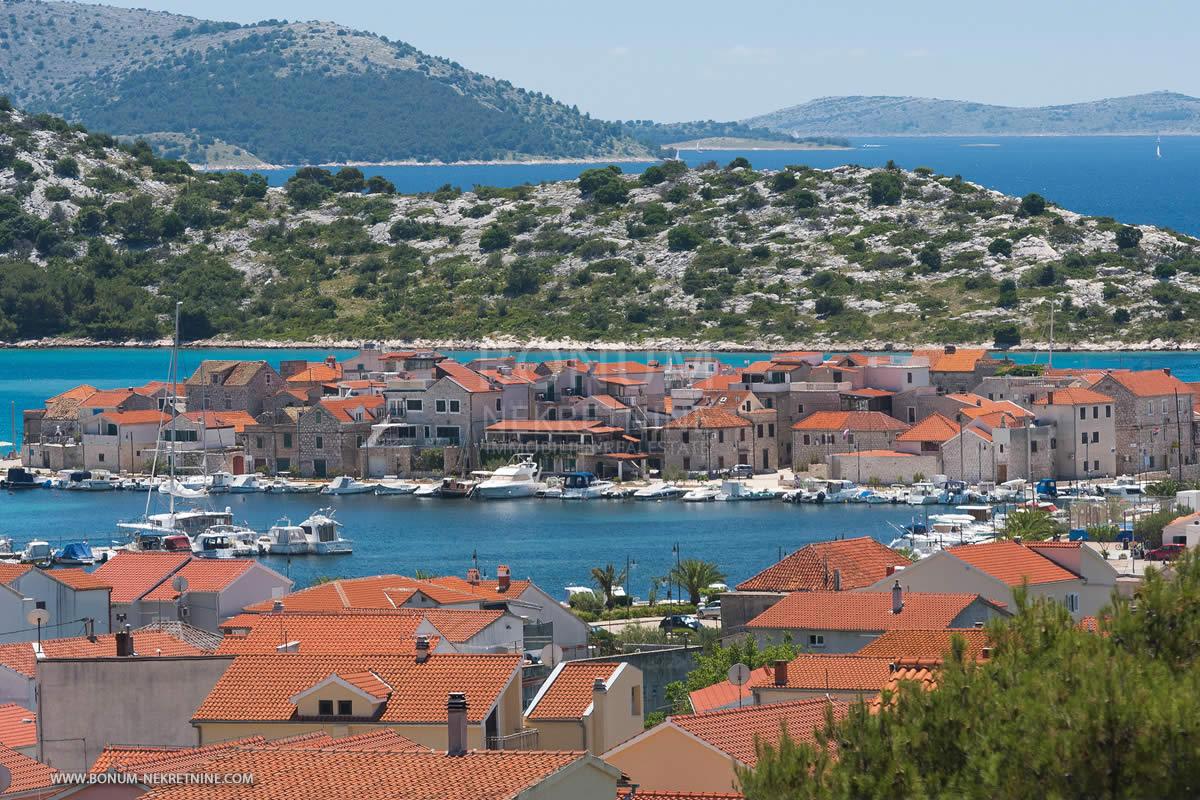  Apartma v novi stavbi, blizu plaže in centra mesta, Tribunj