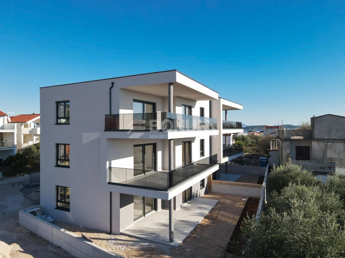  Apartma v novi stavbi, blizu plaže in centra mesta, Tribunj