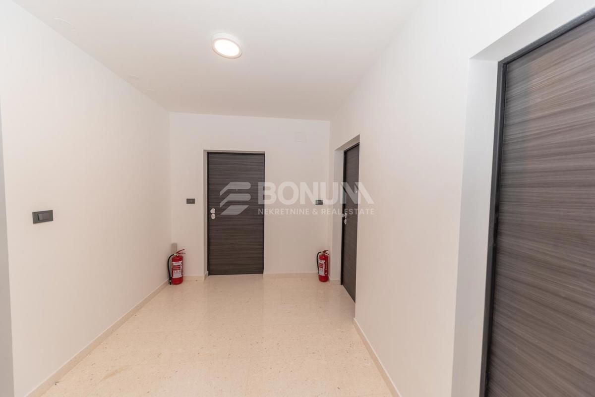 Primošten, novo moderno stanovanje s pogledom na morje