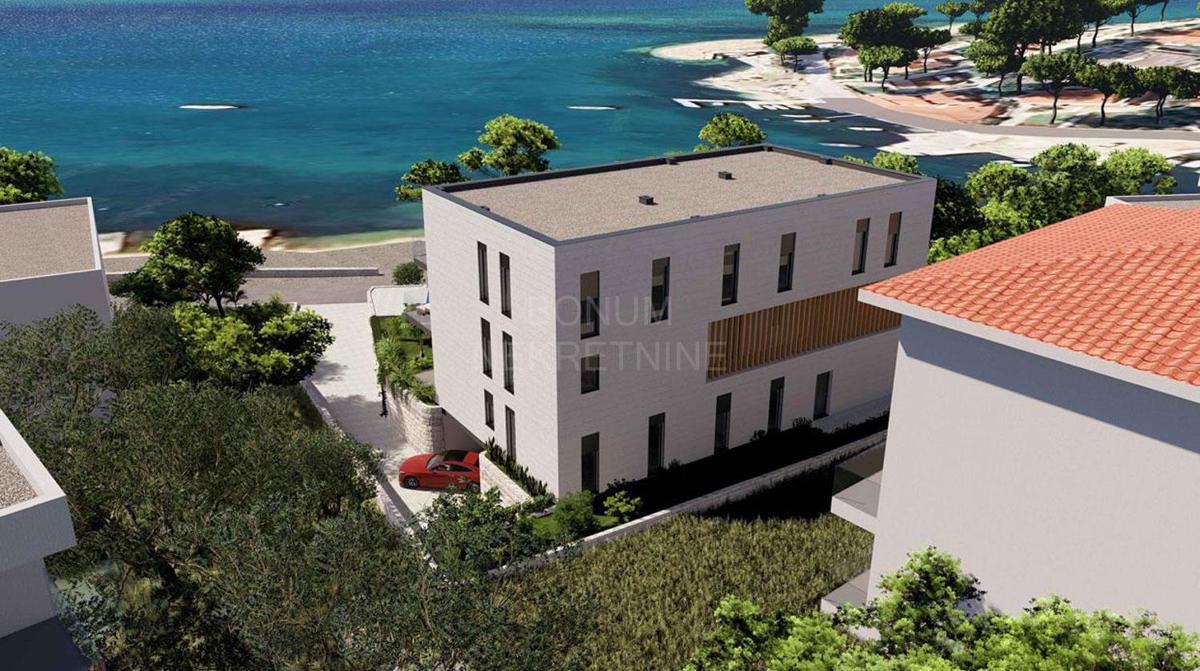 Čudovit dvoetažni apartma, prva vrsta do morja, Brodarica
