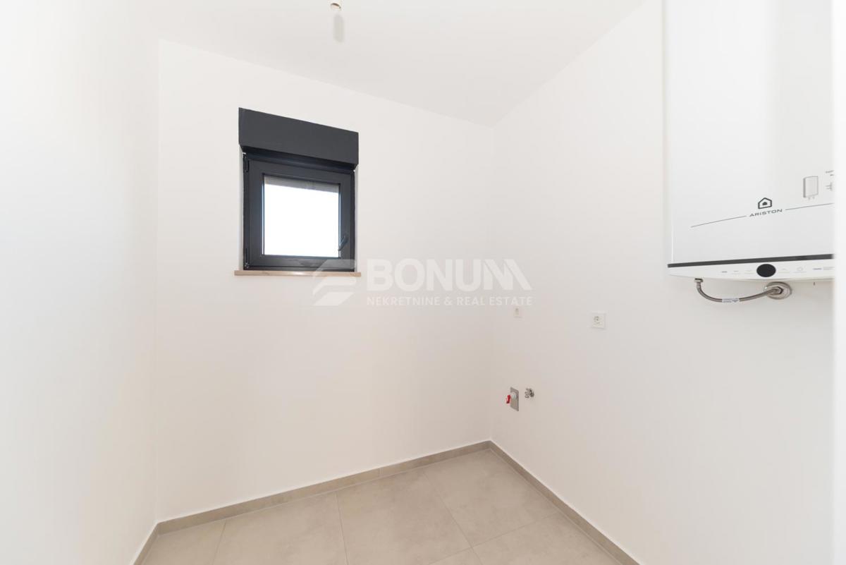  Apartma v novi stavbi, blizu plaže in centra mesta, Tribunj