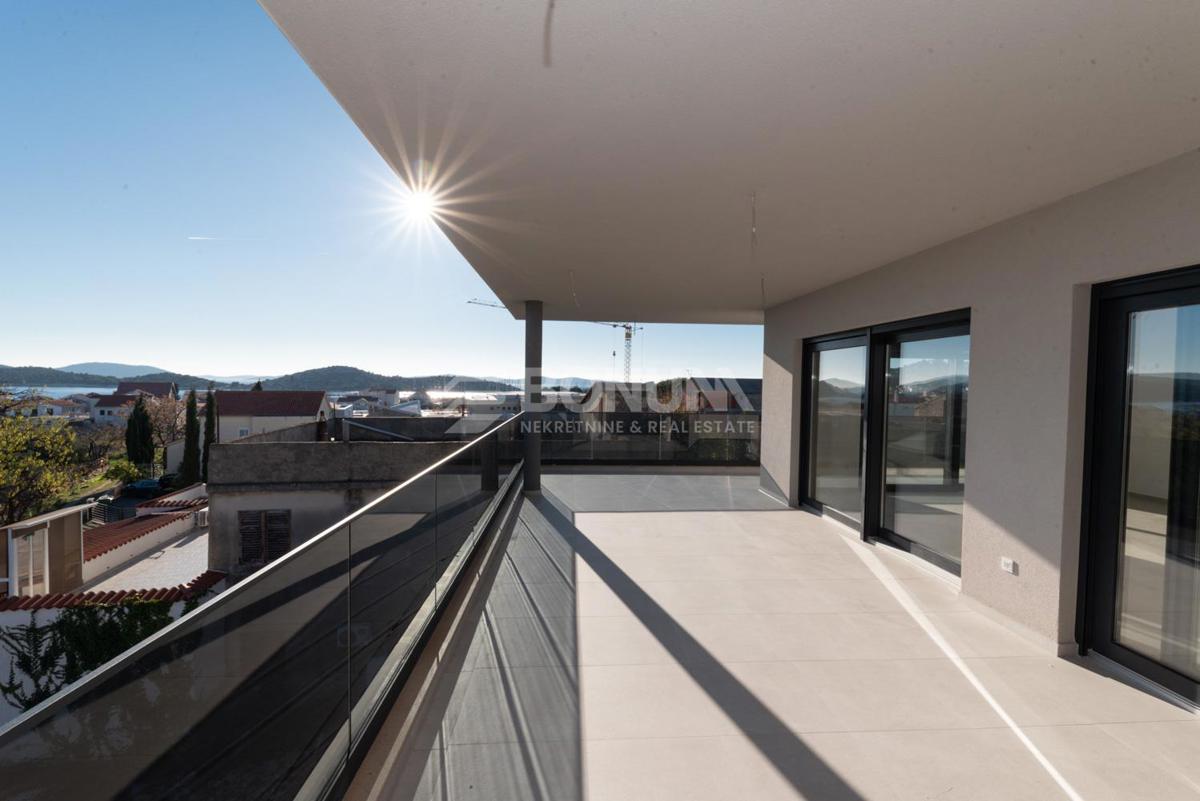  Apartma v novi stavbi, blizu plaže in centra mesta, Tribunj