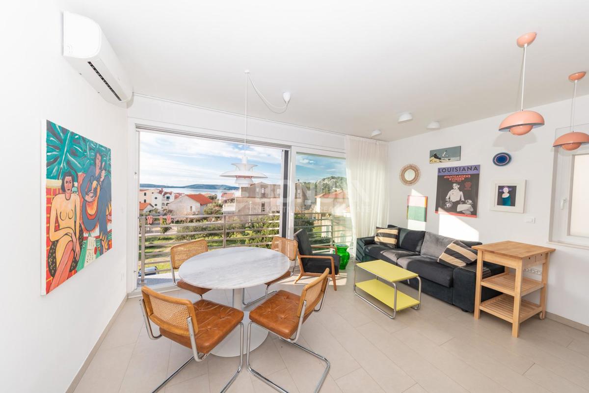 Popolnoma opremljeno dvosobno stanovanje s pogledom na morje – Žaborić