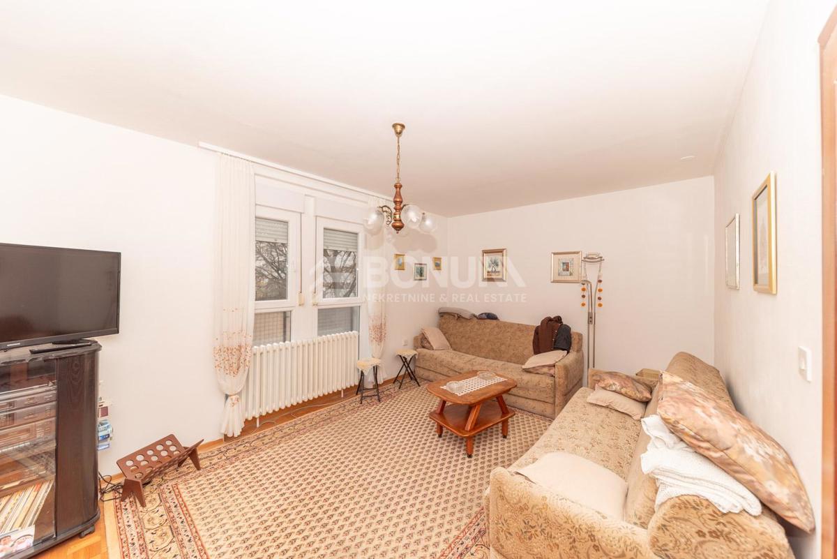 Prodaja se prostorno stanovanje na Bilom brigu, Zadar