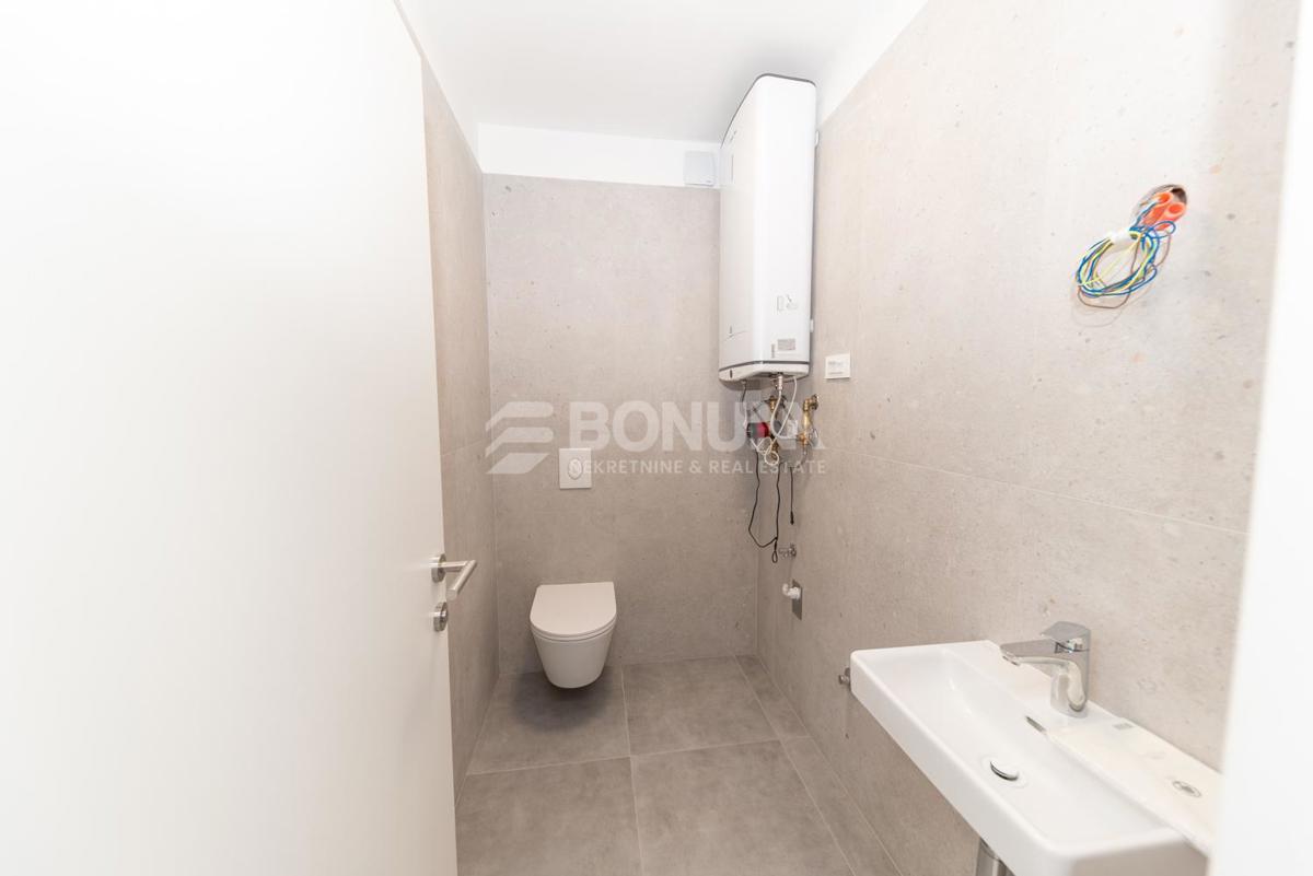 Primošten, nov atraktiven apartma s pogledom na morje