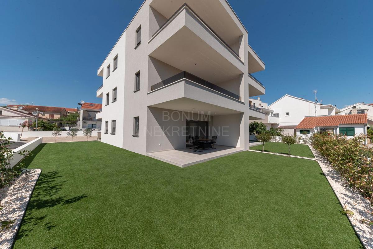 Apartma v novogradnji, pritličje, Vodice