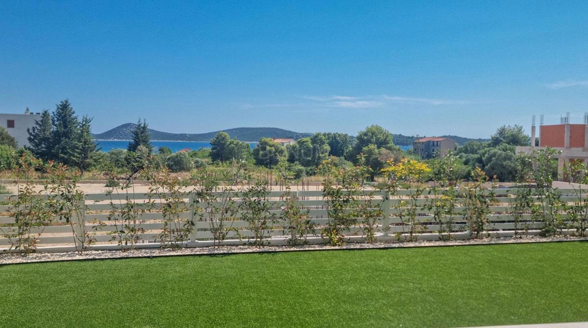Apartma v novogradnji, pritličje, Vodice