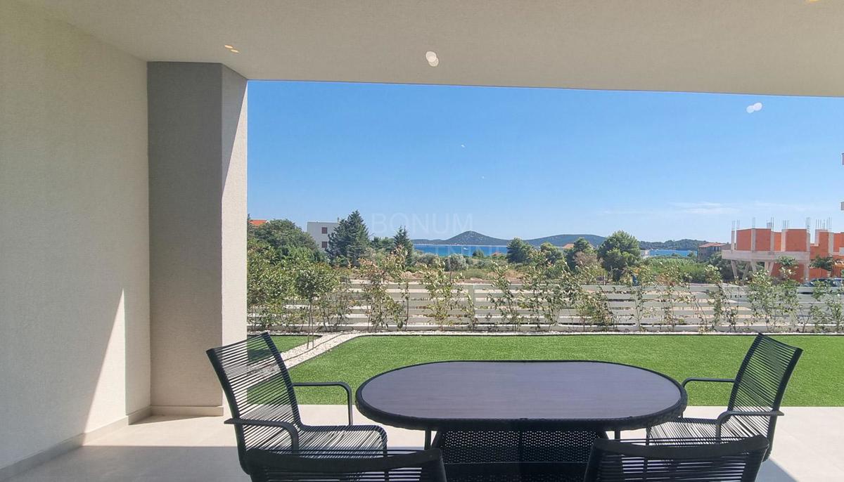 Apartma v novogradnji, pritličje, Vodice