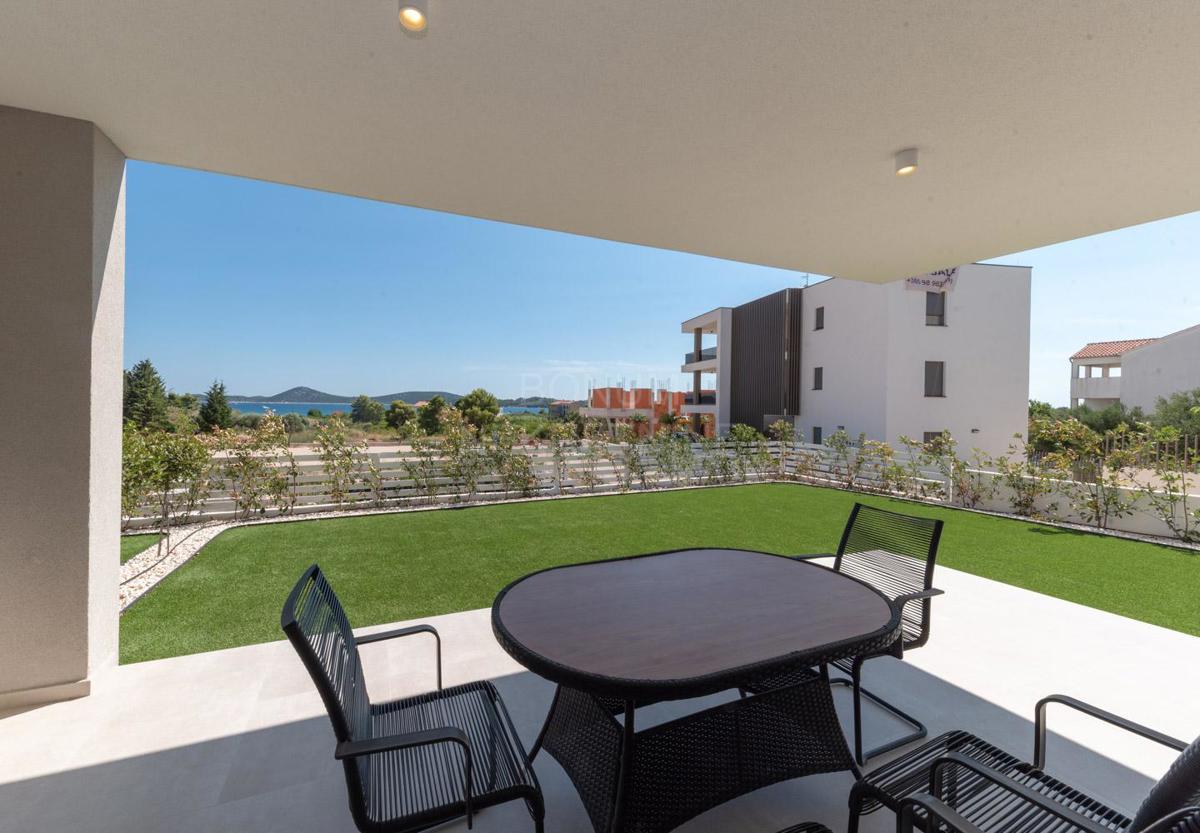 Apartma v novogradnji, pritličje, Vodice
