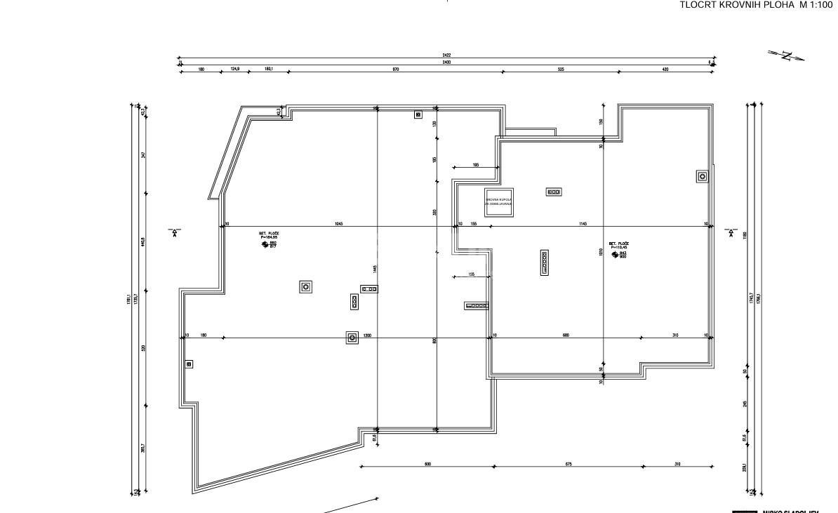  Čudovito stanovanje z dvoriščem in bazenom, Tribunj
