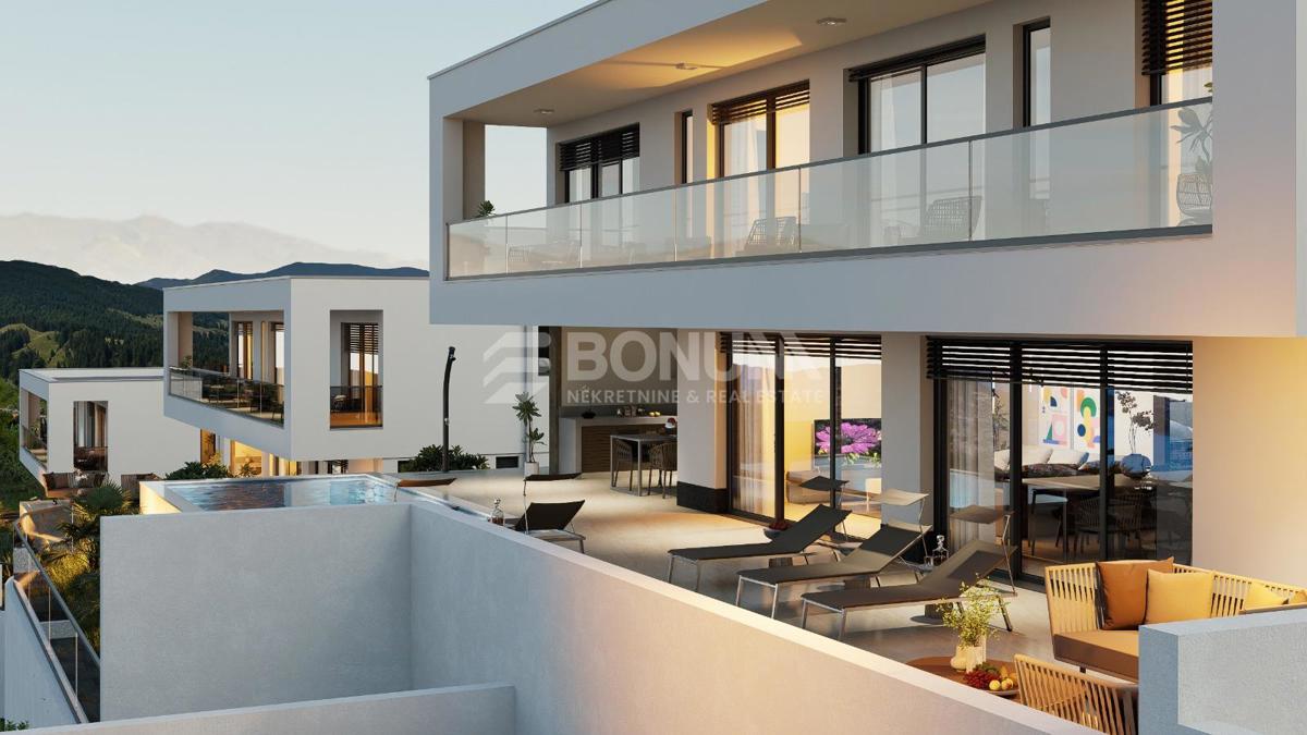 Prostorna moderna vila z bazenom, Vinišće