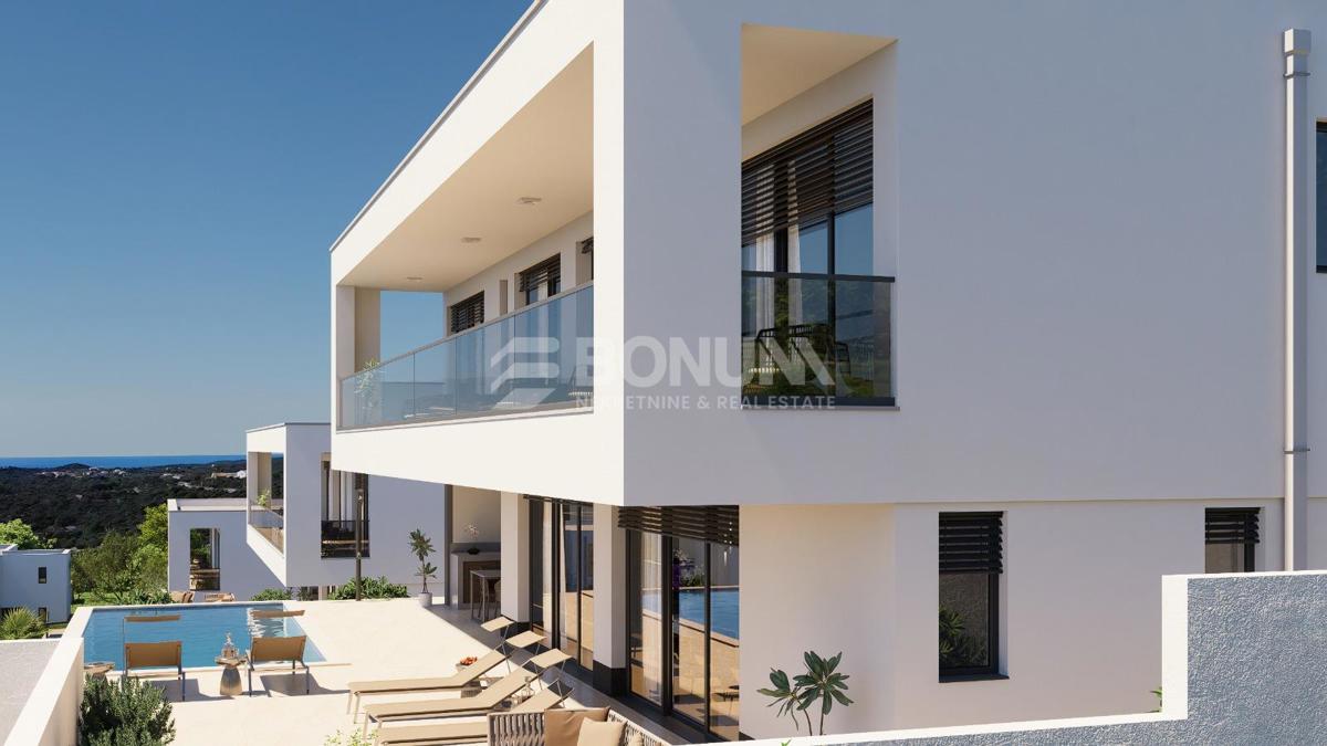 Prostorna moderna vila z bazenom, Vinišće