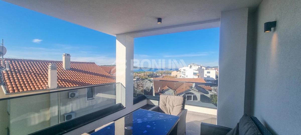 Apartmajska hiša v bližini plaže, Srima – Vodice