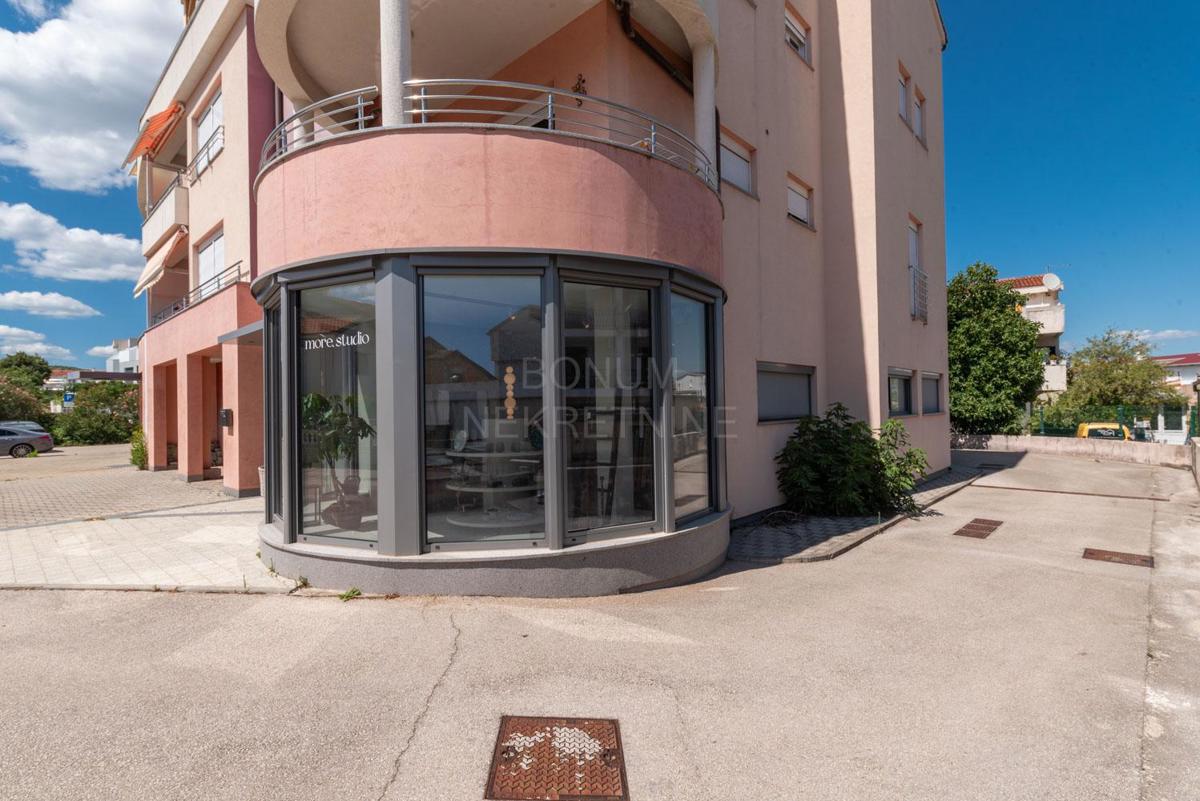 Poslovni prostori v središču mesta, Vodice