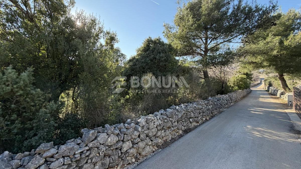 Stavbno zemljišče 2.132 m² – Dubrava pri Šibeniku