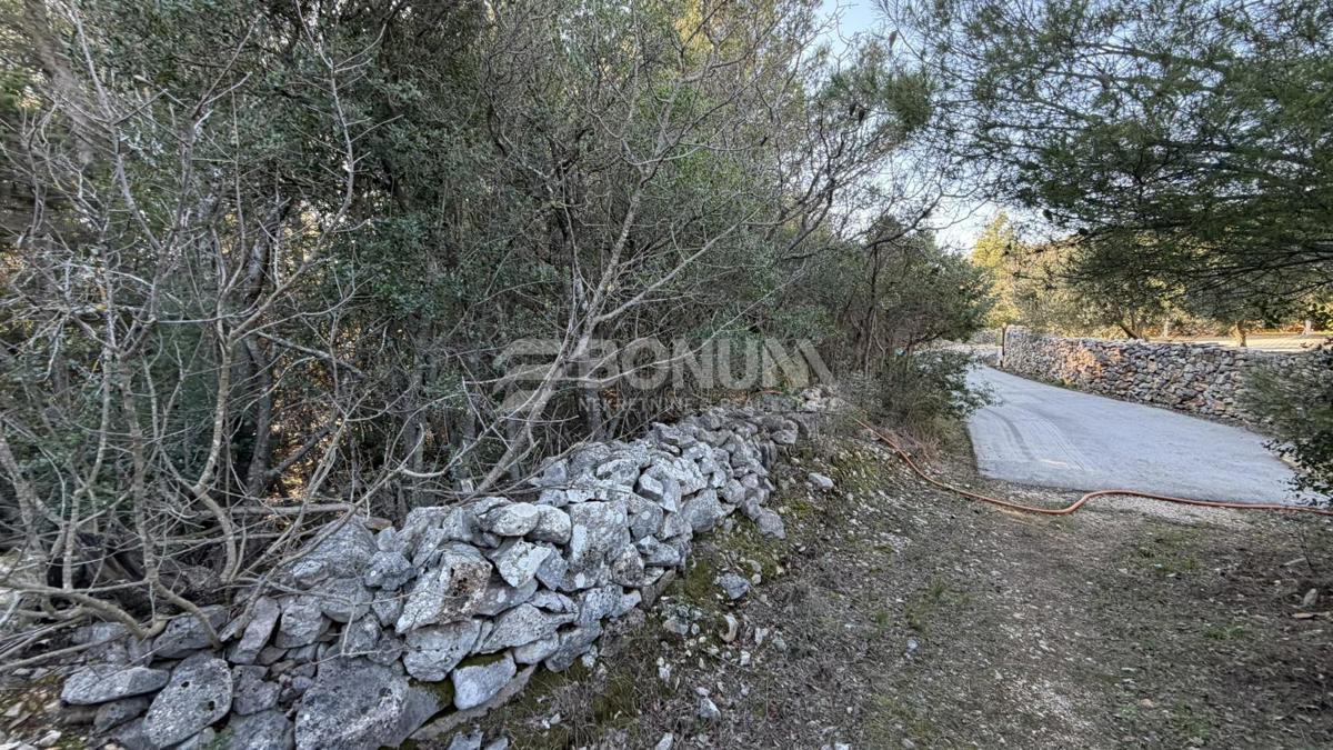 Stavbno zemljišče 2.132 m² – Dubrava pri Šibeniku