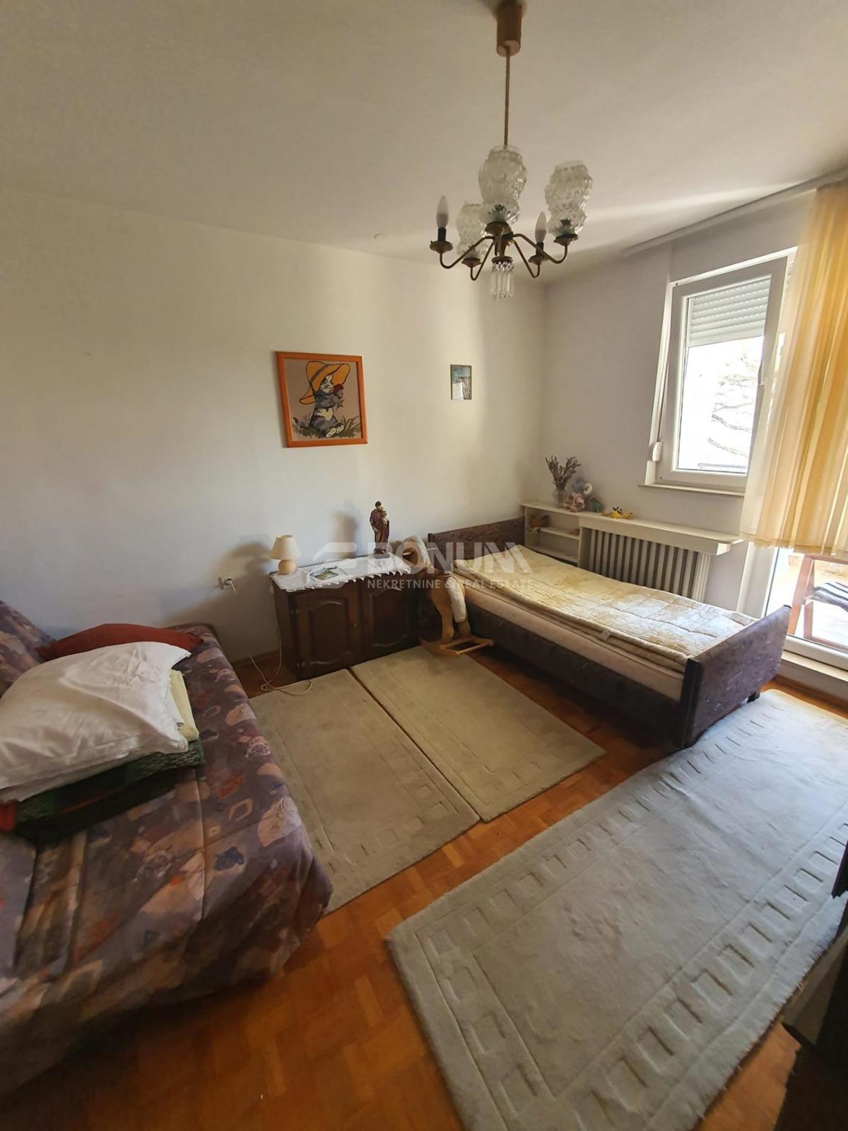 Prodaja se prostorno stanovanje na Bilom brigu, Zadar