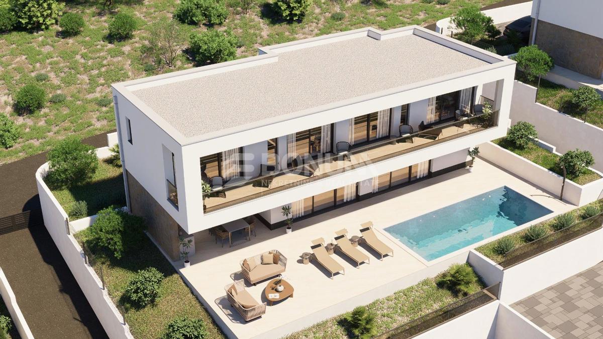 Luksuzna vila z bazenom, idealna za oddih, Vinišće – Trogir