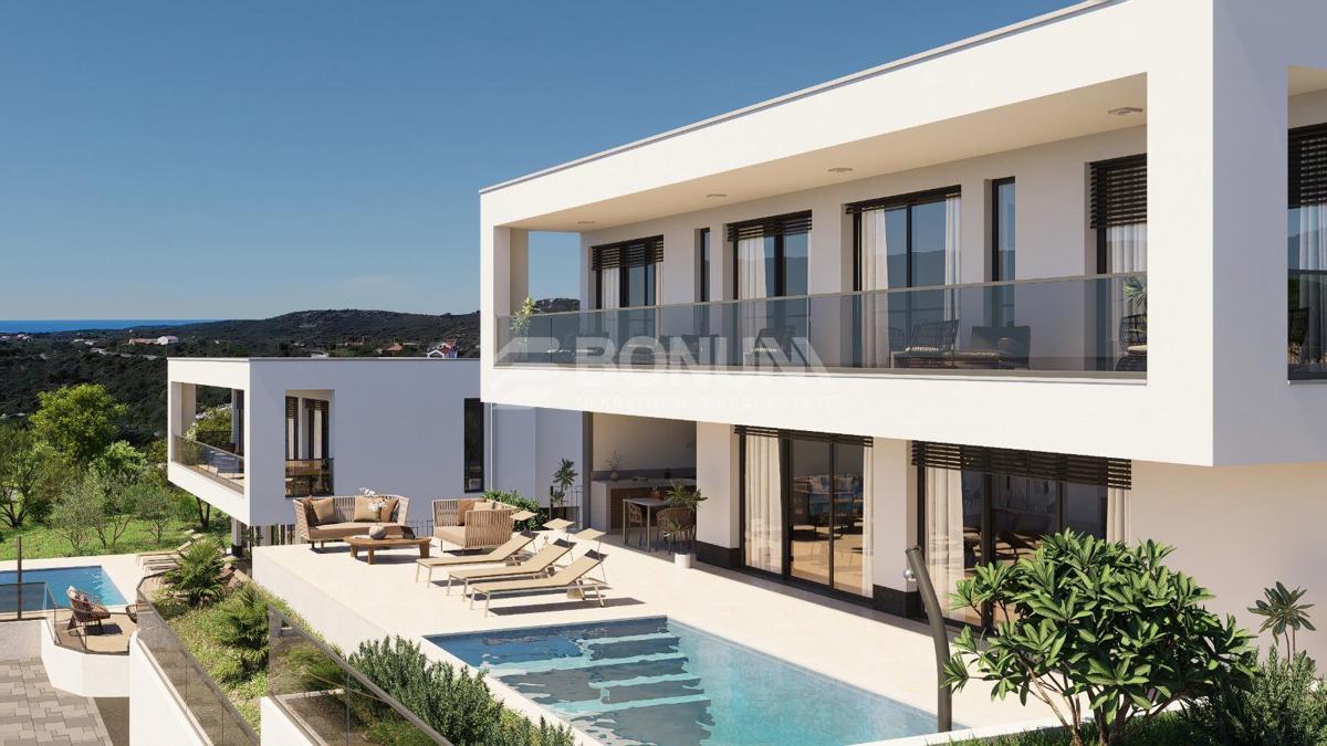 Luksuzna vila z bazenom, idealna za oddih, Vinišće – Trogir