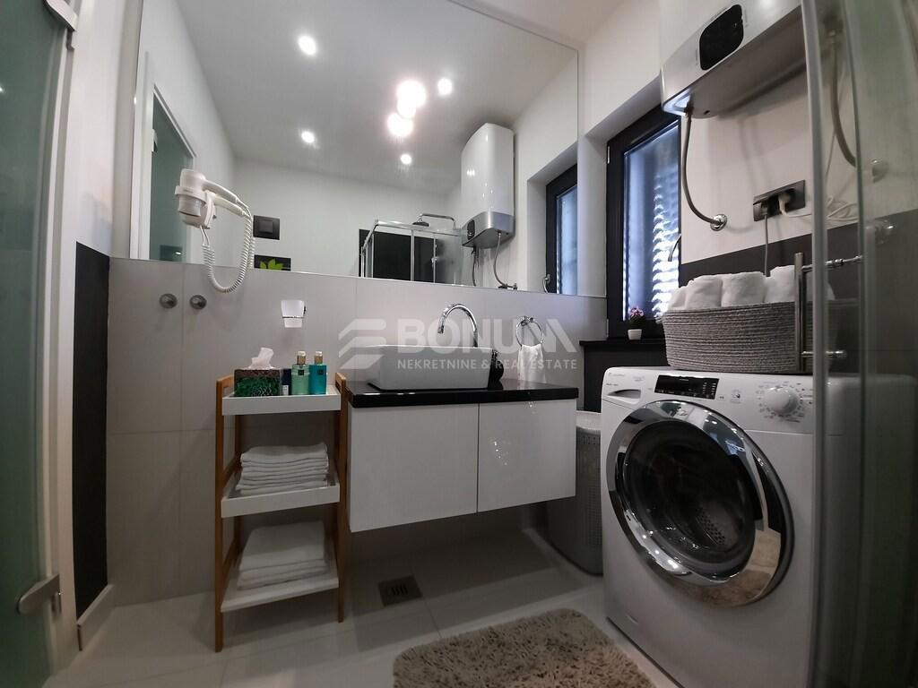 Vinjerac, 150 m do morja – moderen apartma z bazenom