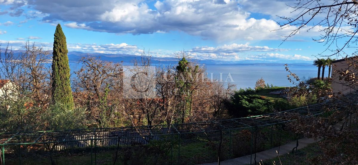 Zemljišče Ika, Opatija - Okolica, 718m2