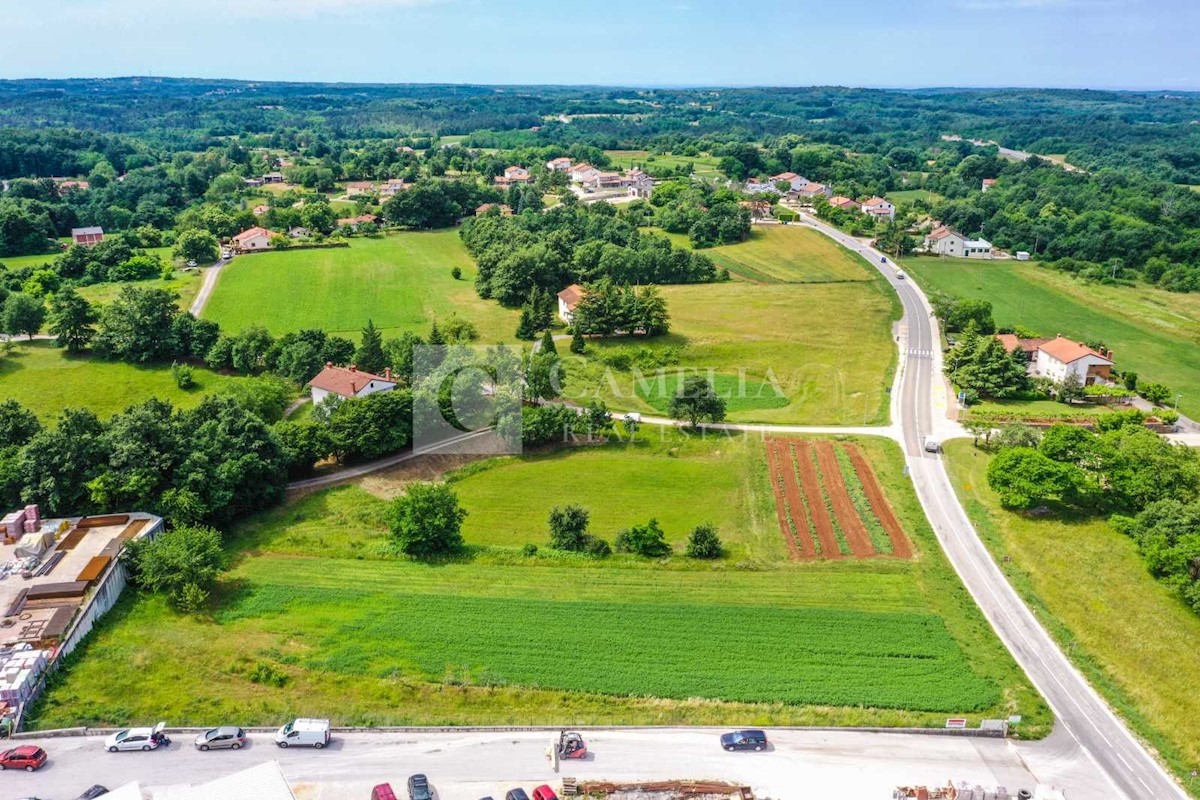 Zemljišče Zabrežani, Pazin - Okolica, 9.500m2