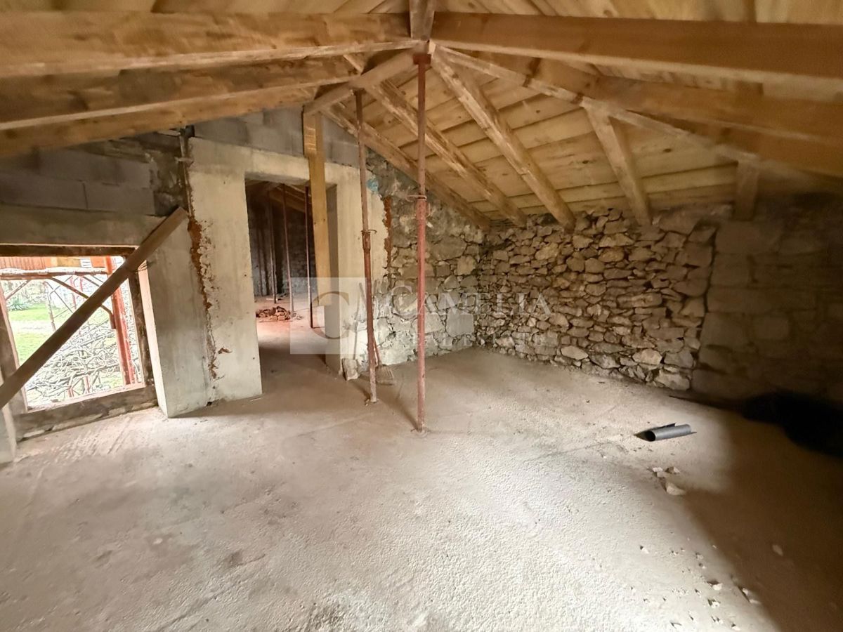 Hiša Hum, Buzet, 130m2