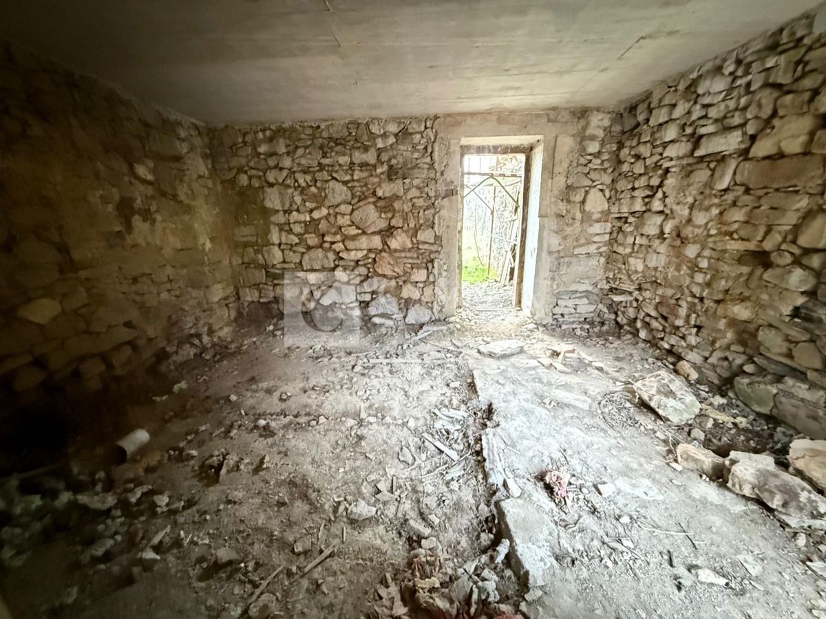 Hiša Hum, Buzet, 130m2