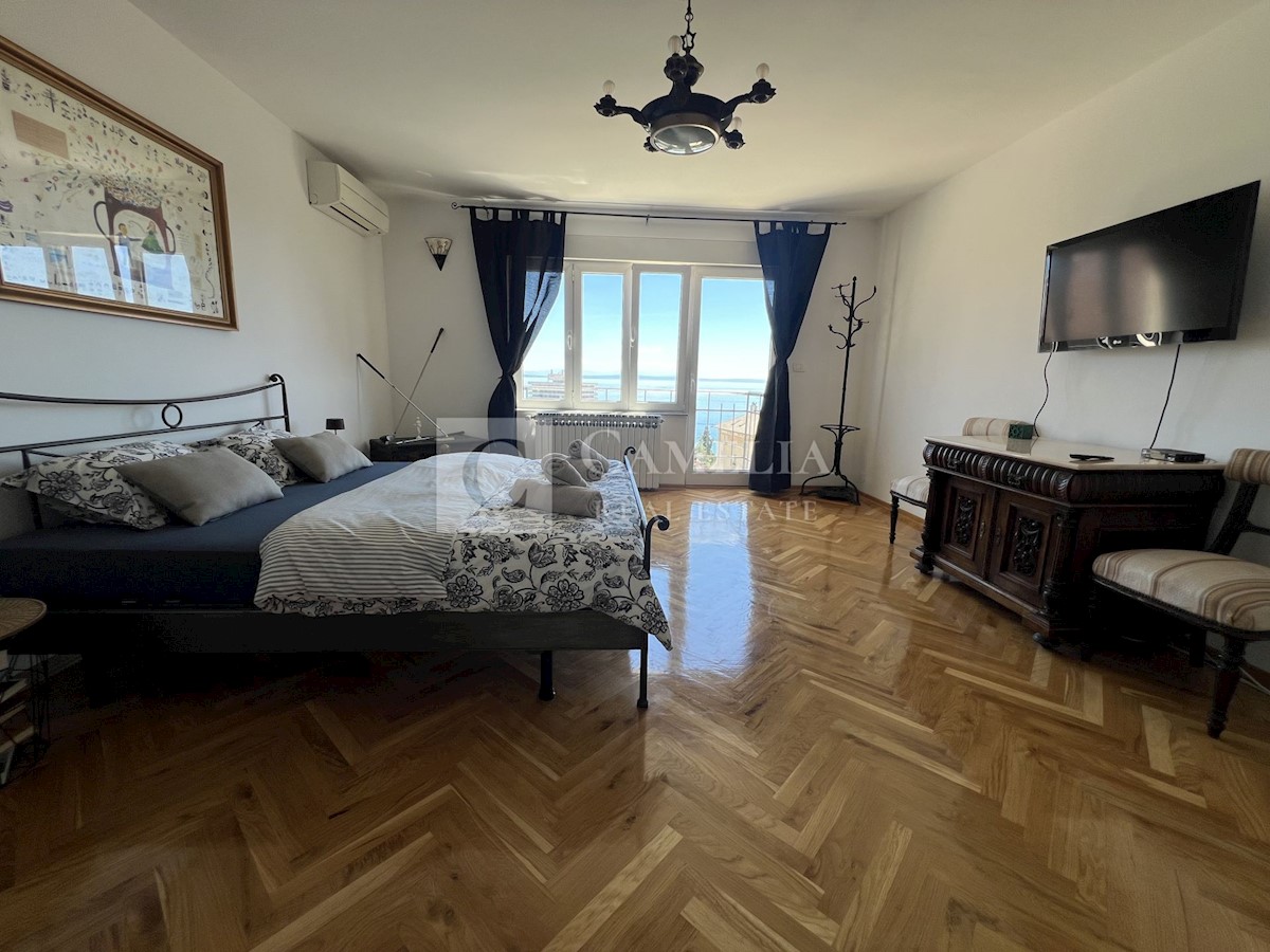 Stanovanje Opatija - Centar, Opatija, 150m2