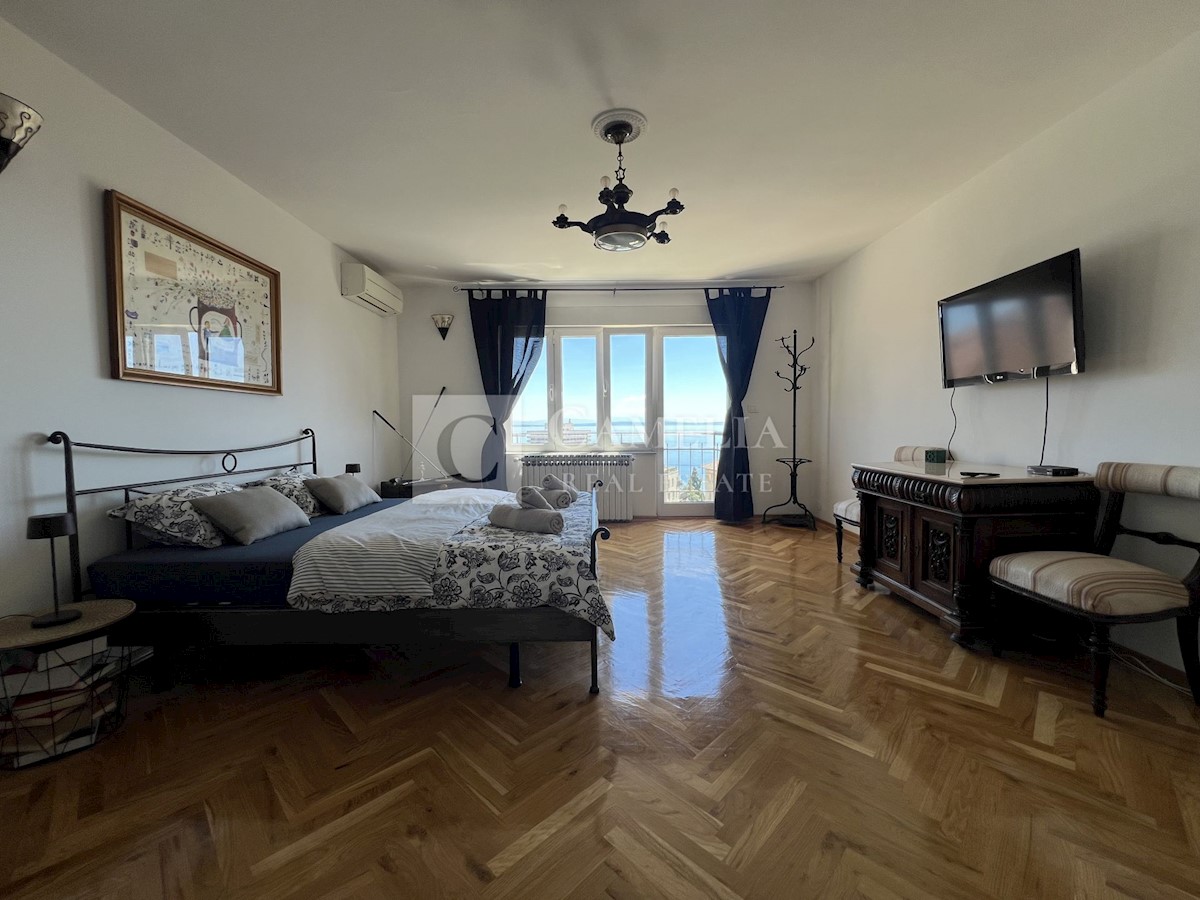 Stanovanje Opatija - Centar, Opatija, 150m2