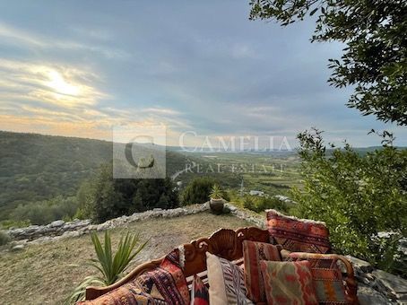 Hiša Kaštel, Buje, 142m2