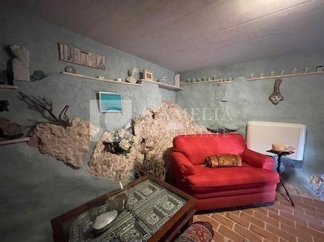 Hiša Kaštel, Buje, 142m2