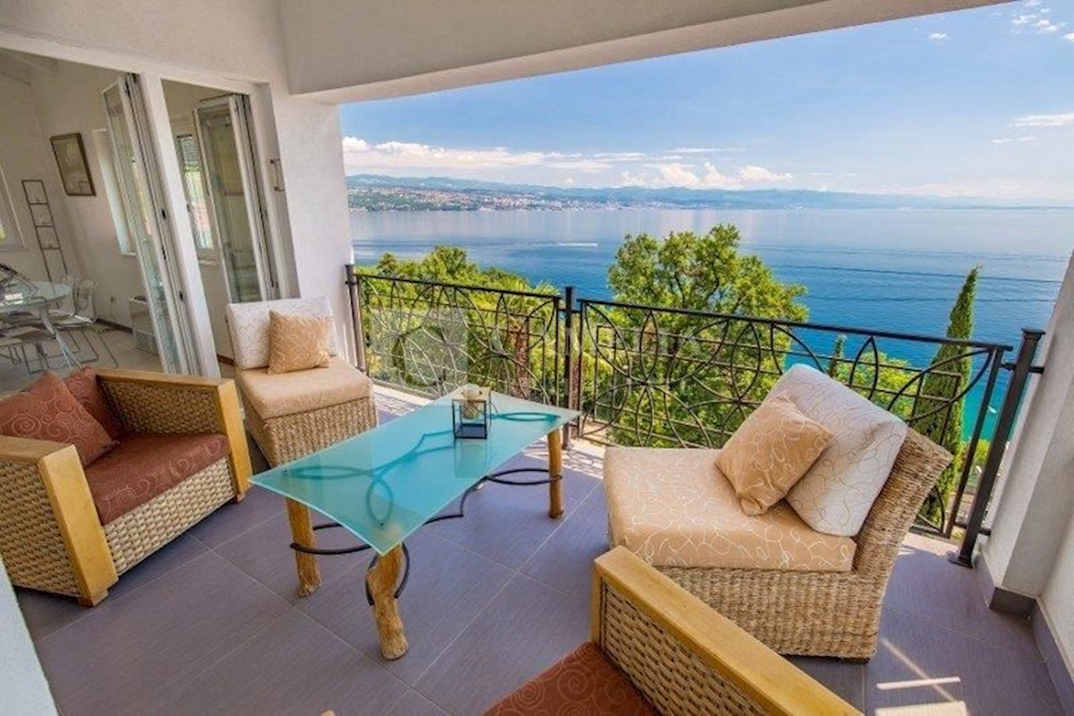 Stanovanje Punta Kolova, Opatija, 222m2