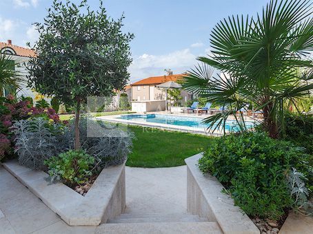 Hiša Vantačići, Malinska-Dubašnica, 950m2