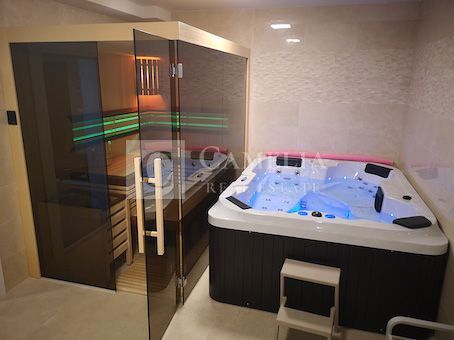 Hiša Vantačići, Malinska-Dubašnica, 950m2