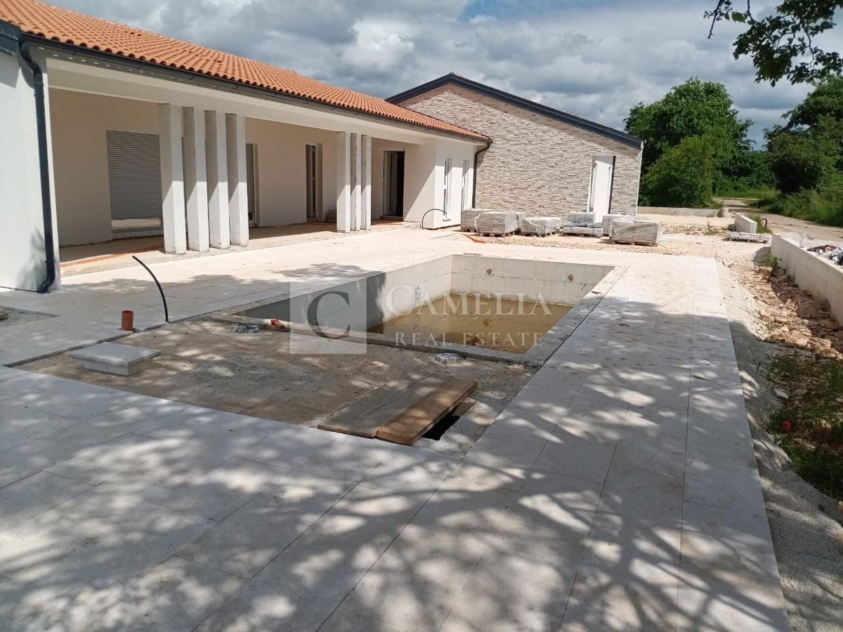 Hiša Štokovci, Svetvinčenat, 250m2