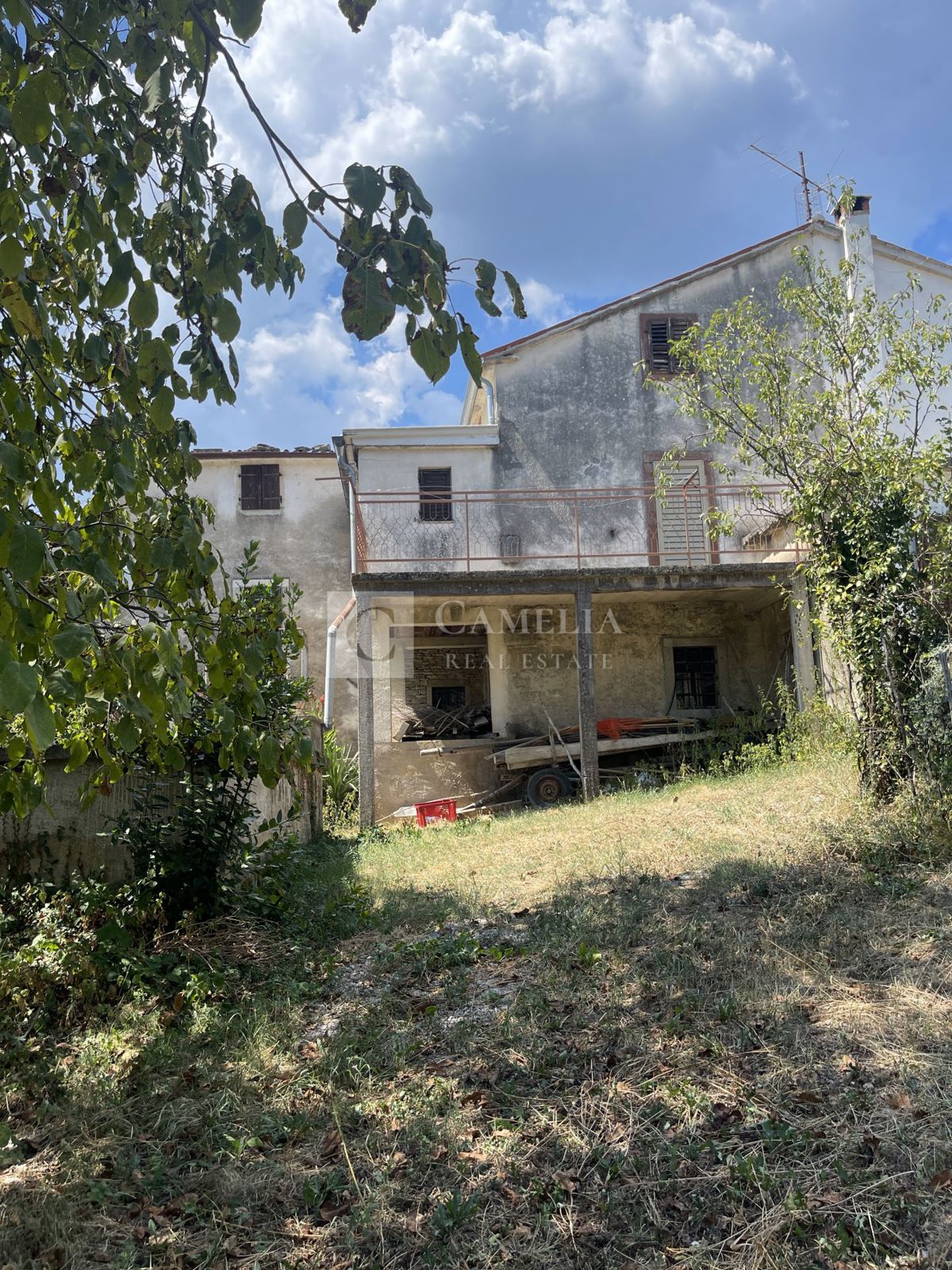 Hiša Mali Mlun, Buzet, 150m2