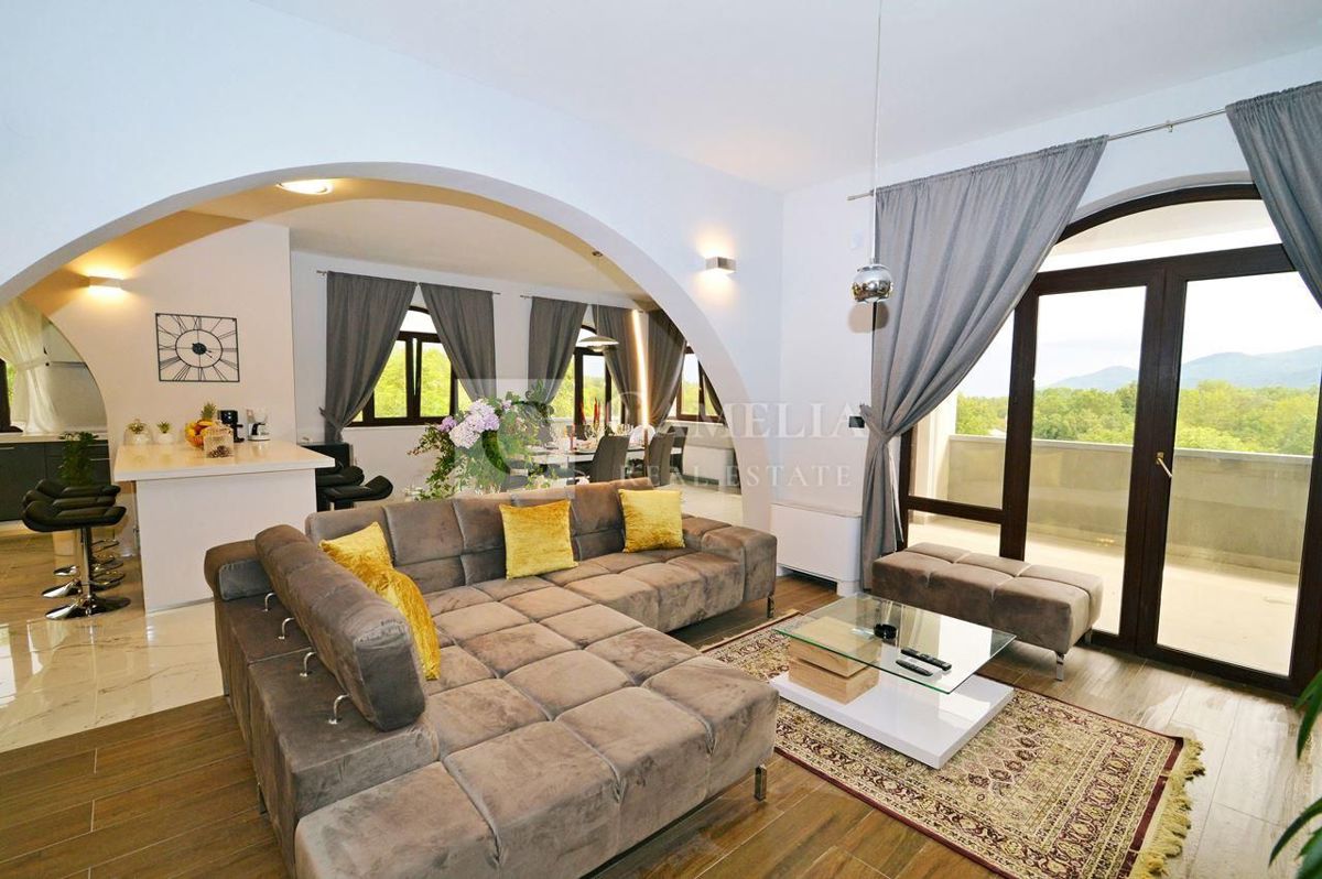 Hiša Jurdani, Matulji, 700m2