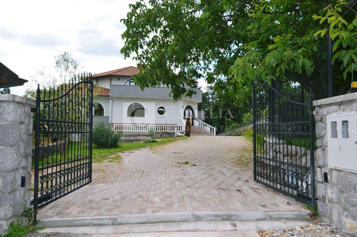 Hiša Jurdani, Matulji, 700m2