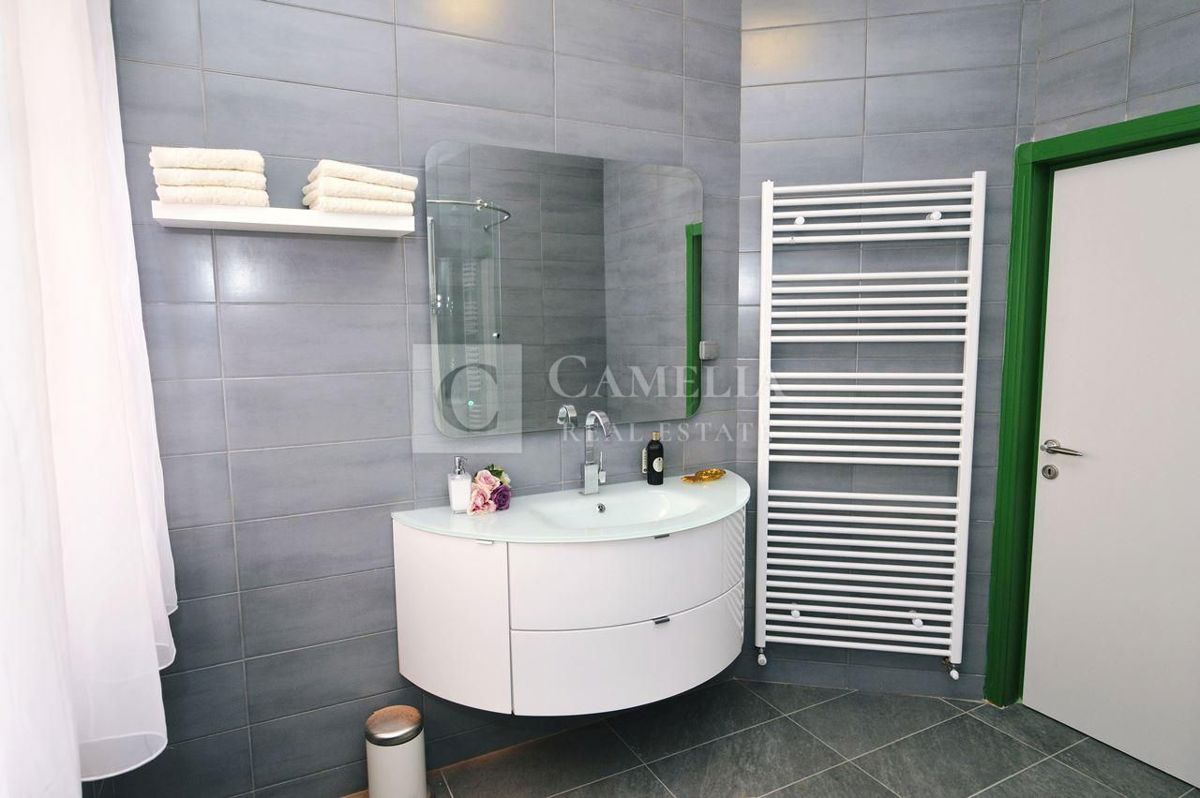 Hiša Jurdani, Matulji, 700m2