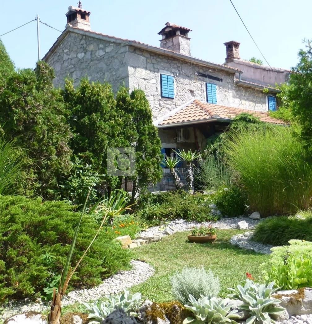 Hiša Ročko Polje, Buzet, 150m2