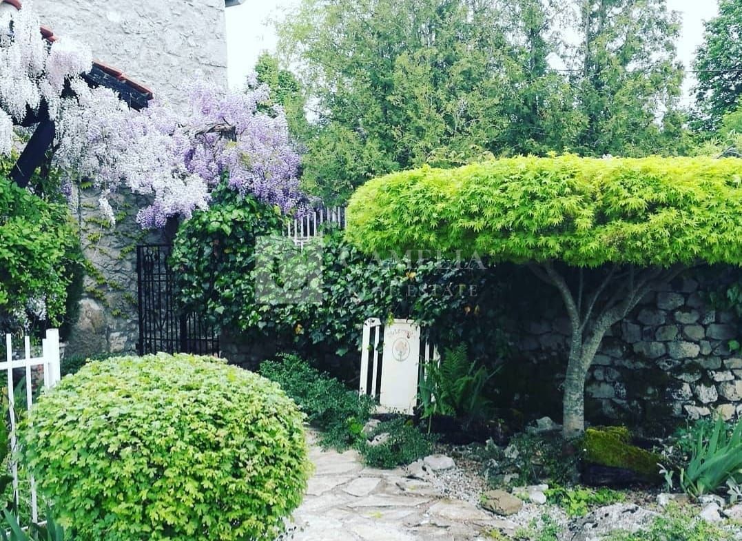 Hiša Ročko Polje, Buzet, 150m2