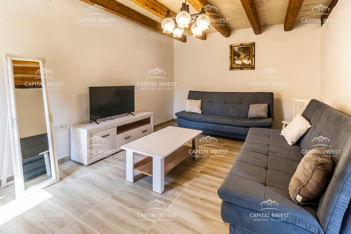 Hiša z vrtom, Marčana, Istra