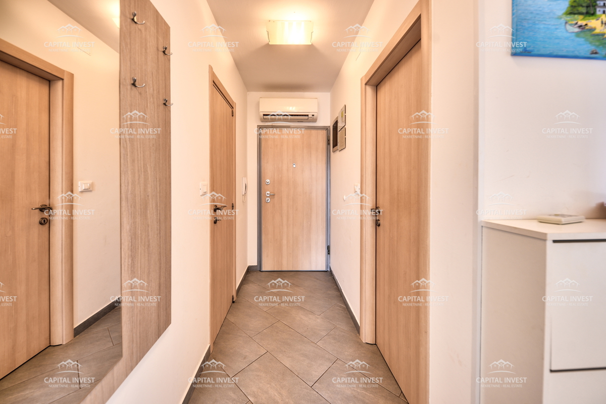 Stanovanje v prvem nadstropju z balkonom, Ližnjan, Istra