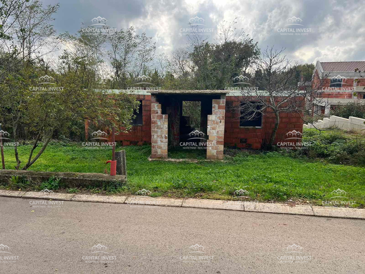 Gradbeno zemljišče, Marčana, Istra