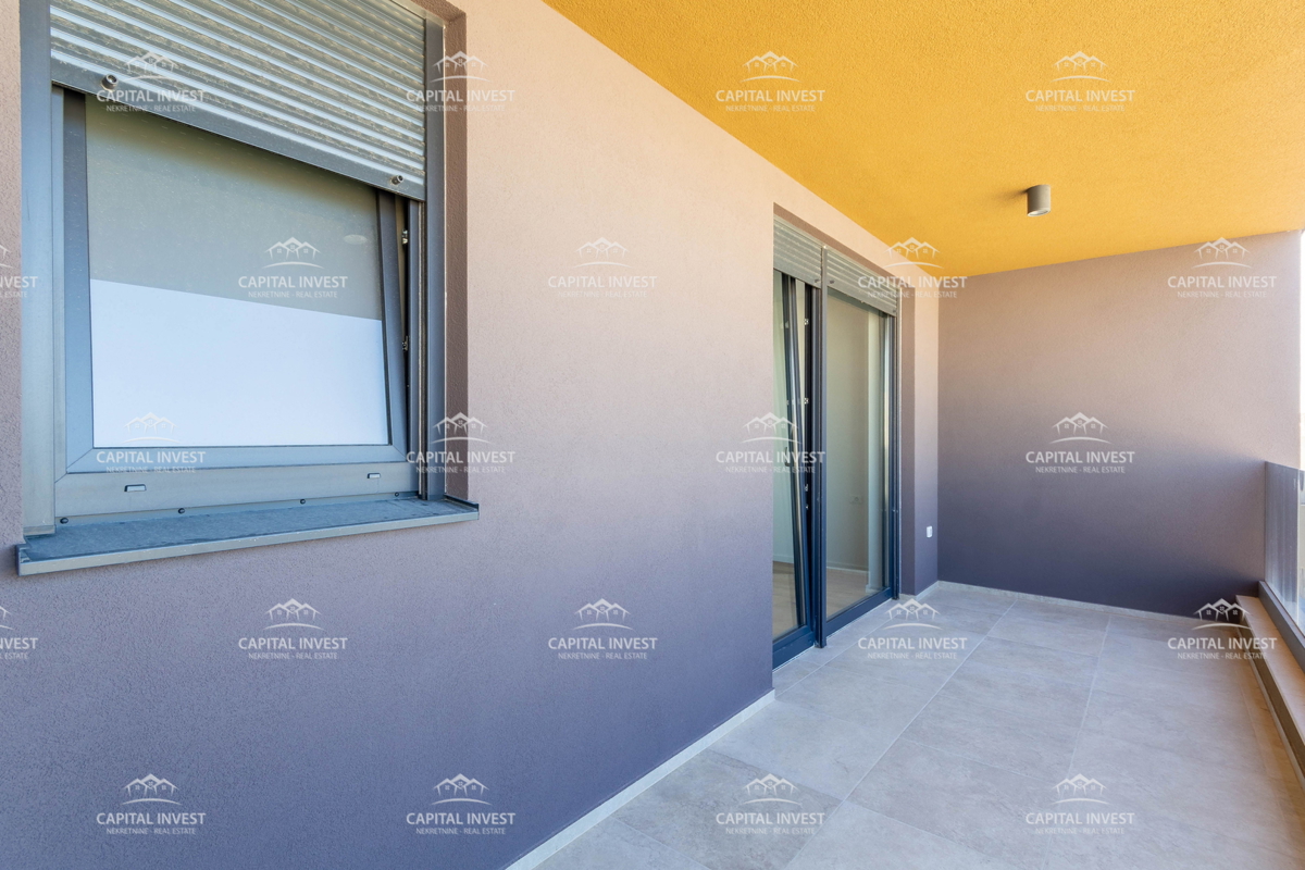 Štirisobno stanovanje, dva balkona, Pula, Valdebek