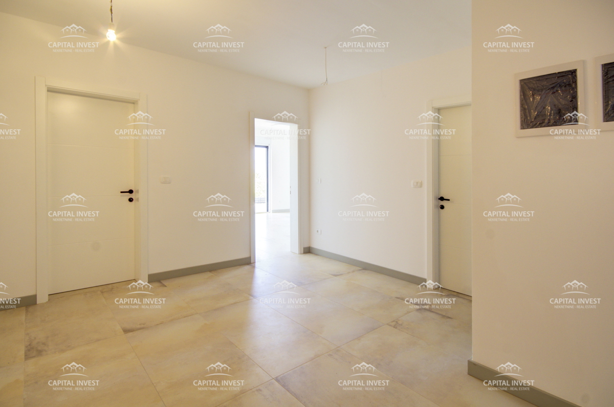 Štirisobno stanovanje s pogledom na morje, Banjole, Istra